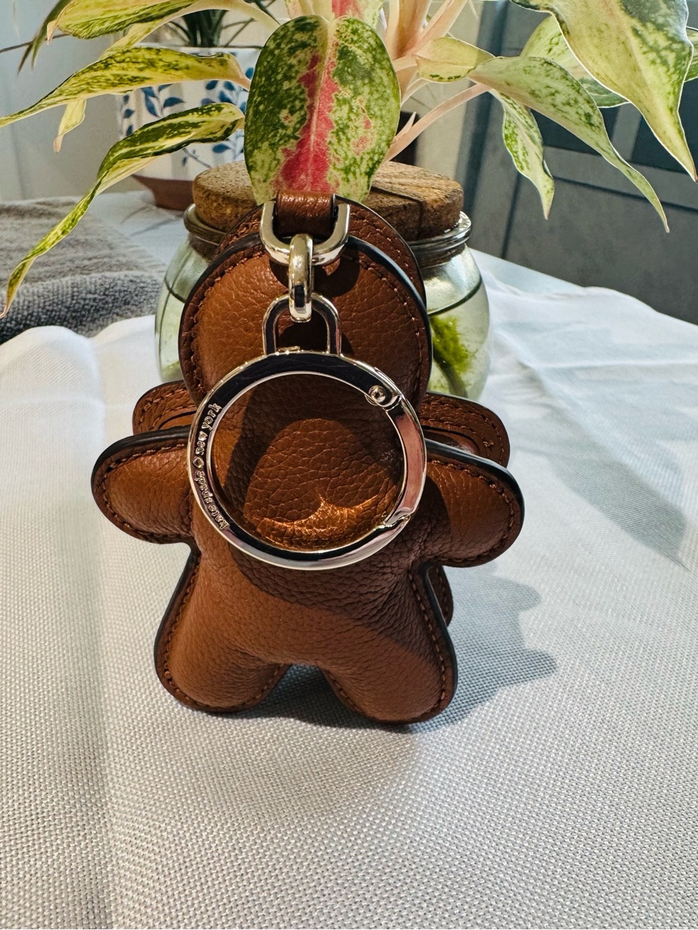 Kate Spade Gingerbread Man Leather Bag Charm Keychain Holiday Novelty Charm - Picture 4 of 7